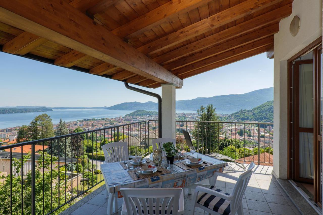 Panoramic'S Loft Lägenhet Verbania Exteriör bild