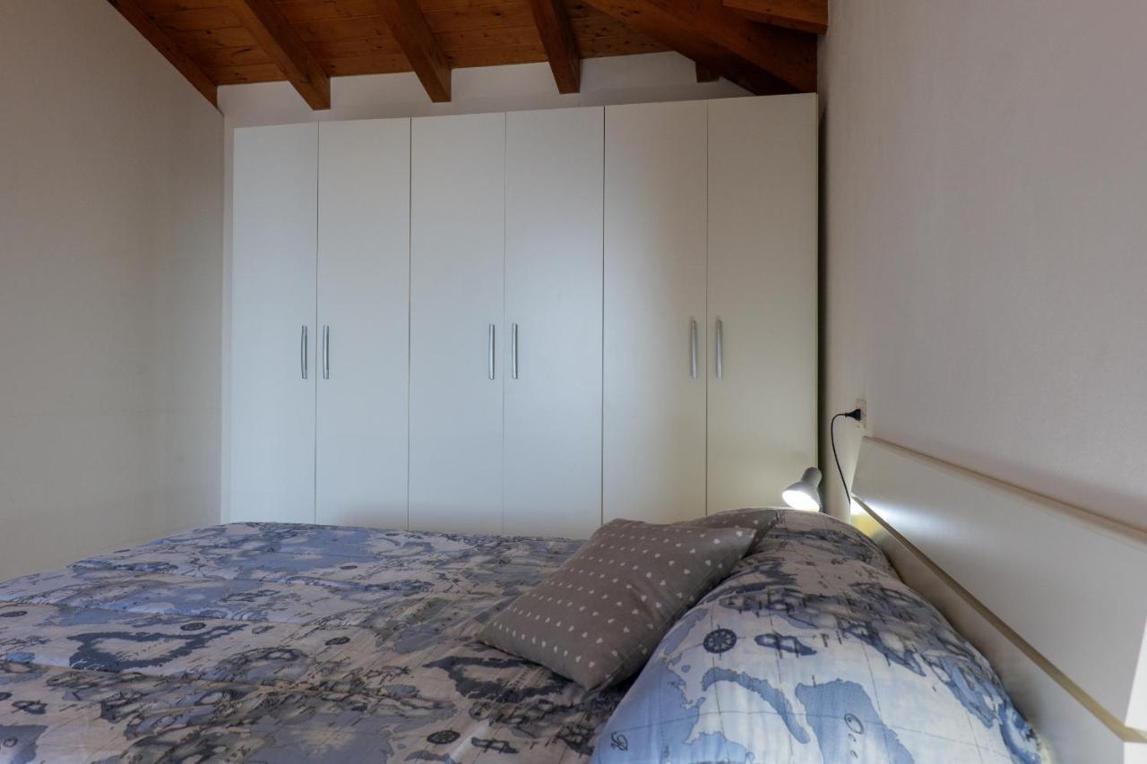 Panoramic'S Loft Lägenhet Verbania Exteriör bild