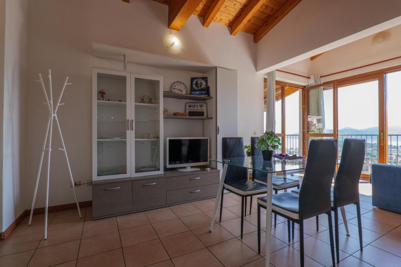 Panoramic'S Loft Lägenhet Verbania Exteriör bild