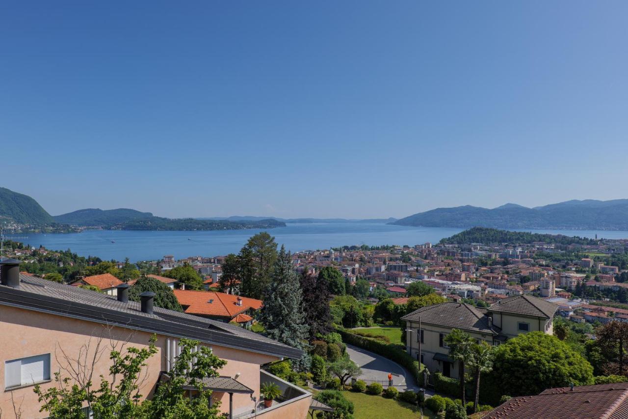 Panoramic'S Loft Lägenhet Verbania Exteriör bild