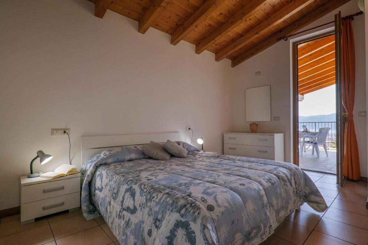 Panoramic'S Loft Lägenhet Verbania Exteriör bild